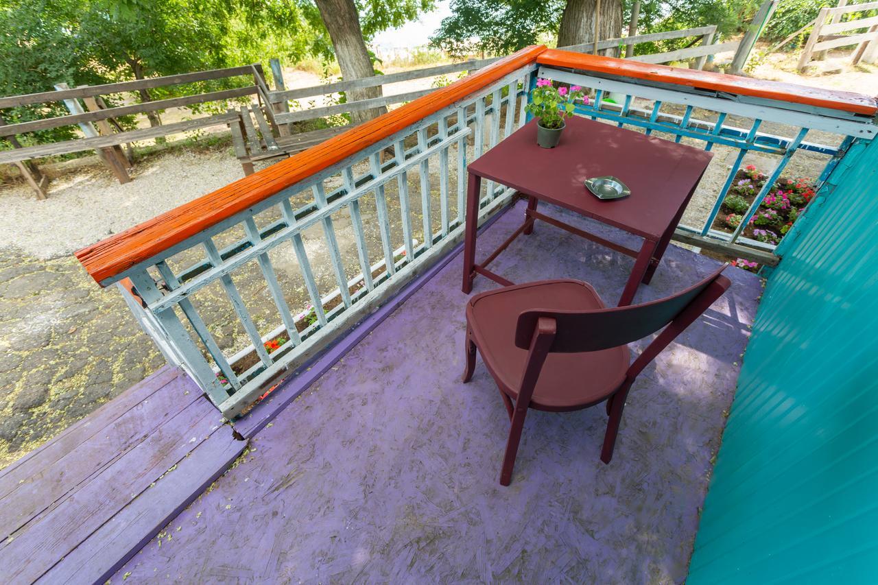 Steller Hostel & Camping Odessa Exterior photo